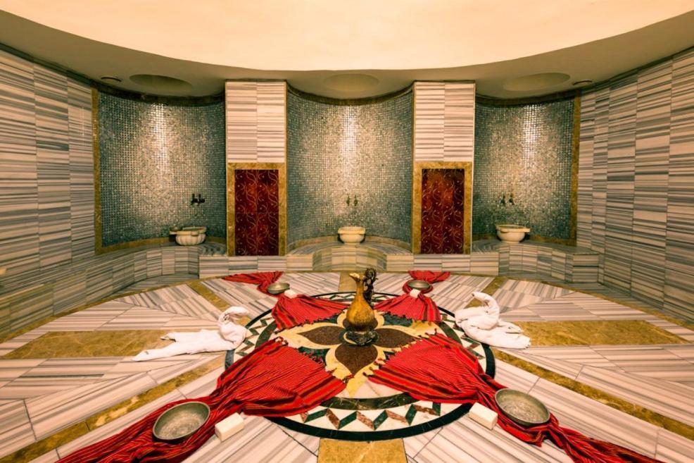 Vuni Palace Luxury Resort & Beach & Casino Kyrenia  Esterno foto