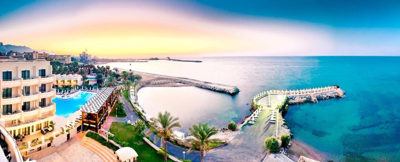 Vuni Palace Luxury Resort & Beach & Casino Kyrenia  Esterno foto